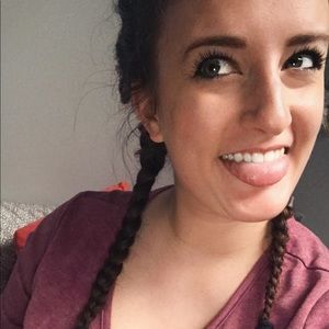 Meet your Posher, Samantha